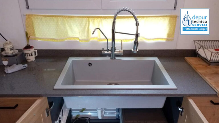 Miscelatore a Due Vie di Design per Acqua Osmotizzata e Acqua Non Trattata | DEPURTECNICA