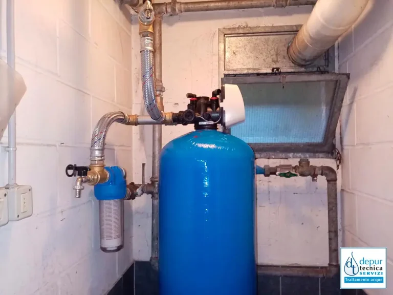 Installazzione Colonna Vetroresina per Addolcitore a Reggio Emilia | DEPURTECNICA