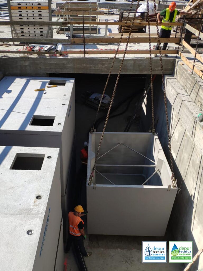 Fase di Installazione Vasca per il Trattamento di Acque Reflue Domestiche | DEPURTECNICA