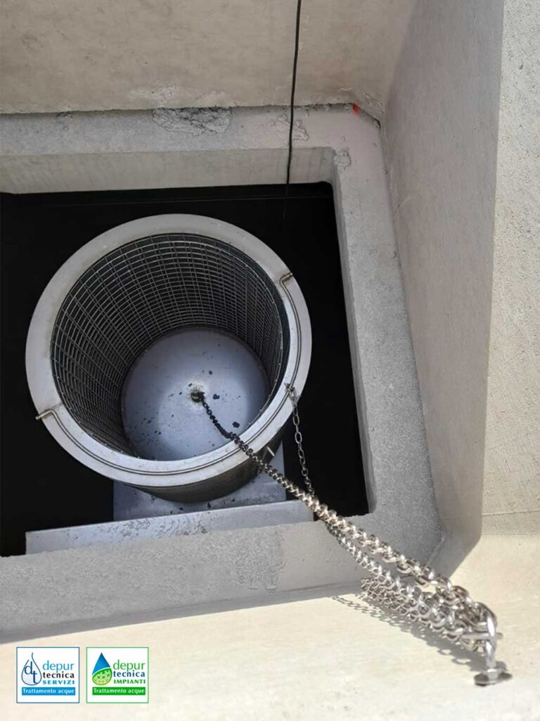 Particolare Filtro a Coalescenza con Otturatore Galleggiante. Installazione a Gazzuolo (Mantova) | DEPURTECNICA